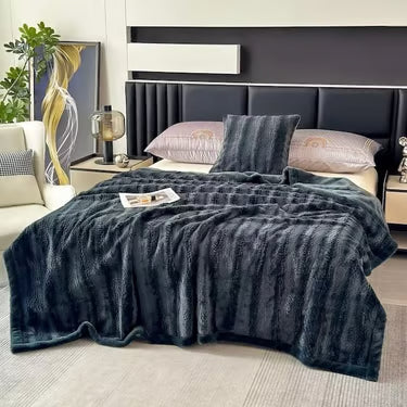 ALPINE FUR BLANKET