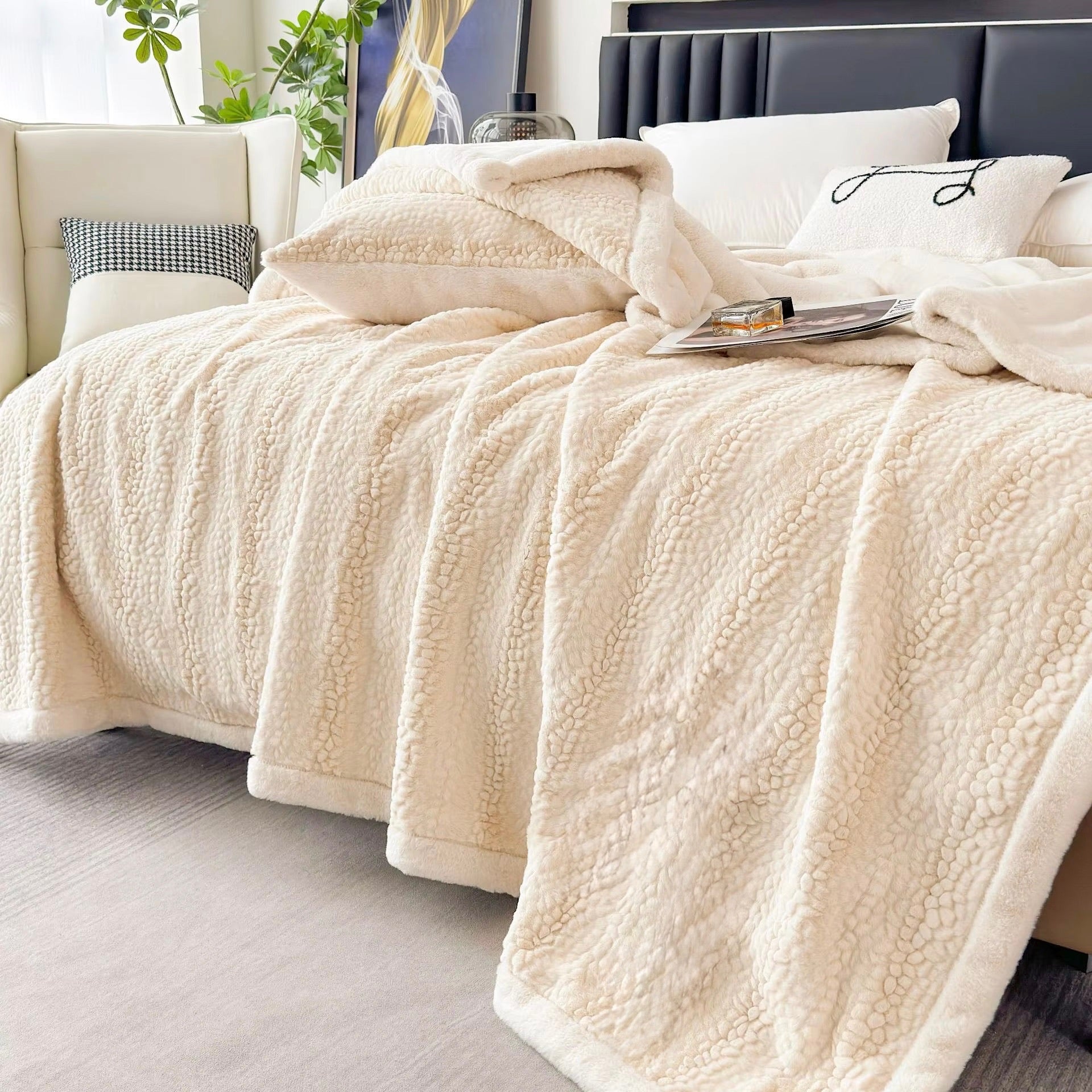 ALPINE FUR BLANKET