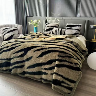 MIREILLE FUR BLANKET