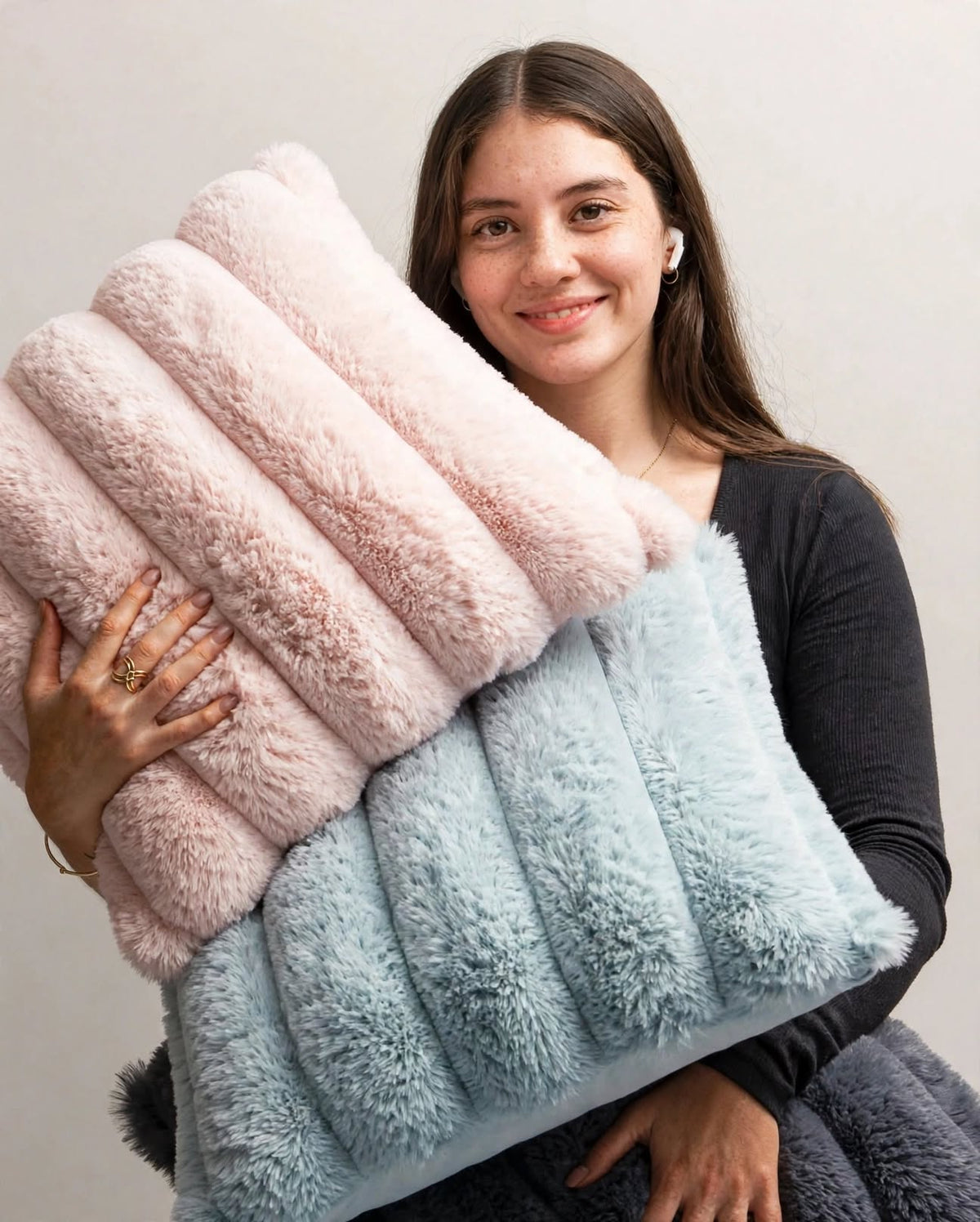 NOVAIRE CUSHION