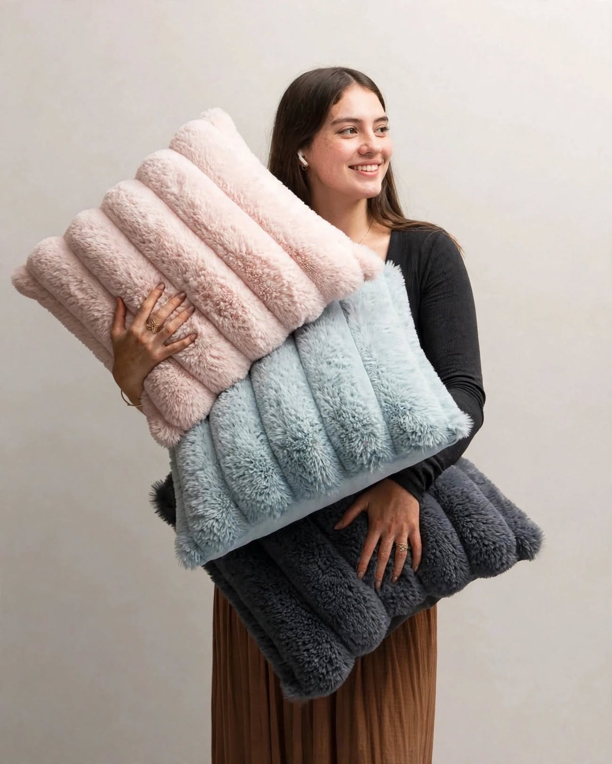 NOVAIRE CUSHION