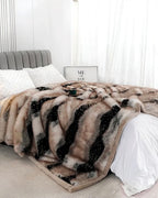 MAXIMILLIAN FUR BLANKET