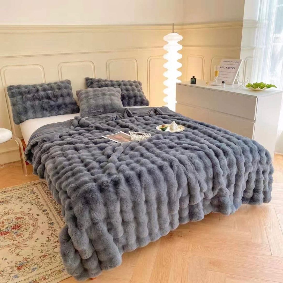 GENEVE BLANKET
