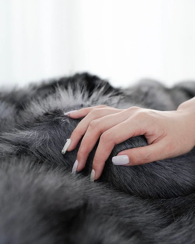 MAXIMILLIAN FUR BLANKET