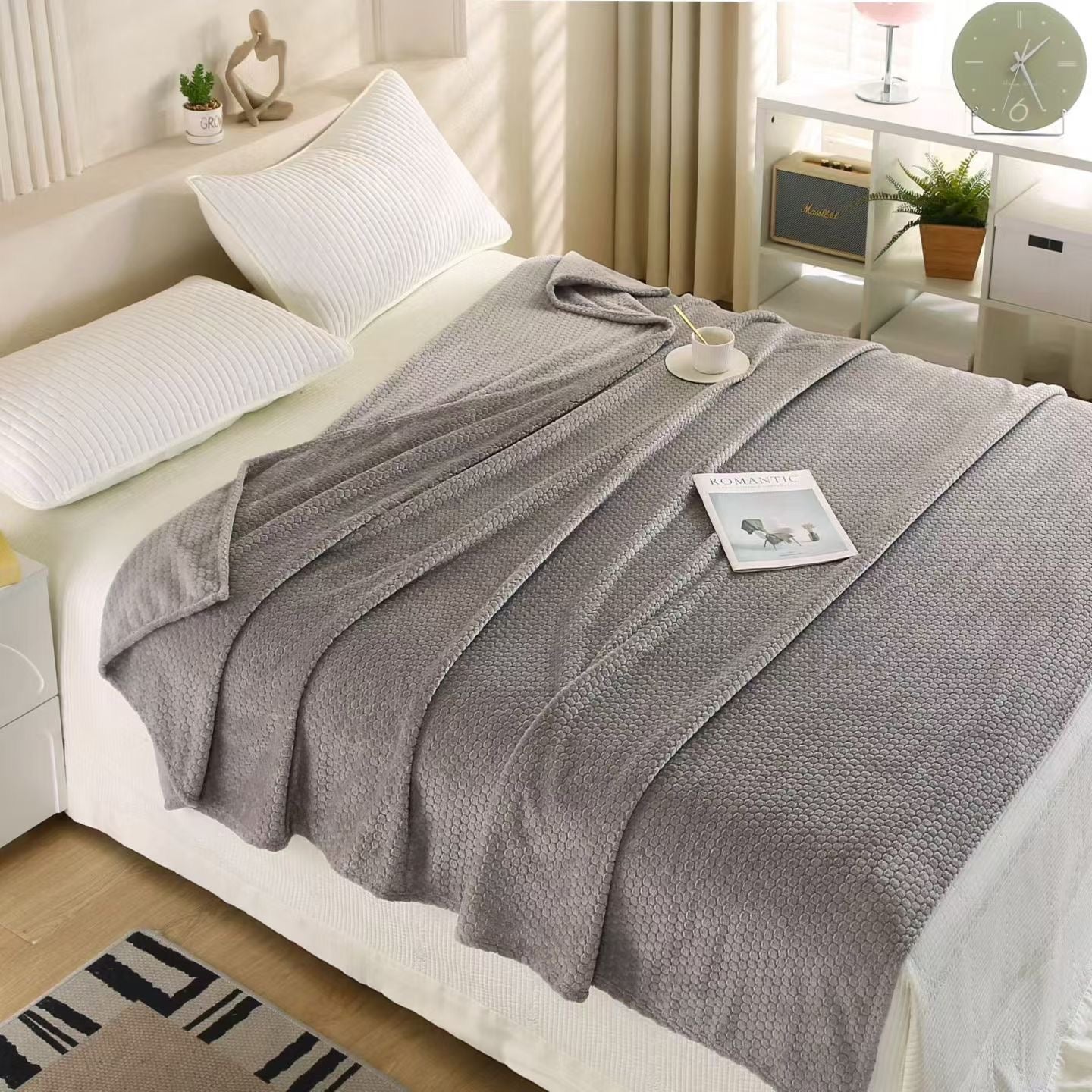 WAFFLE BLANKET