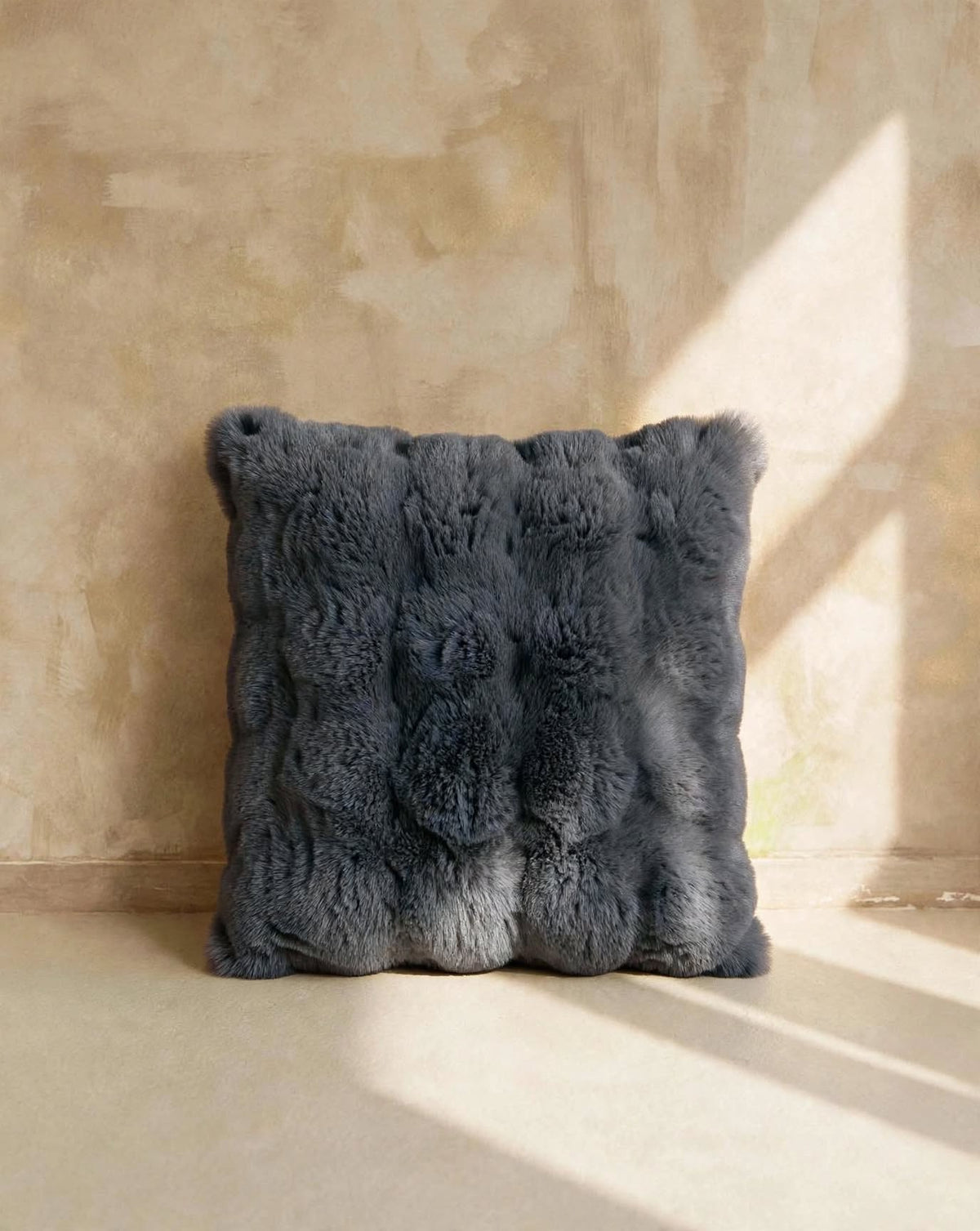 GENEVE CUSHION
