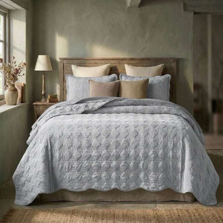GENEVE BEDSPREAD SET