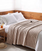 WAFFLE BLANKET