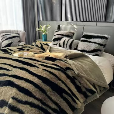 MIREILLE FUR BLANKET