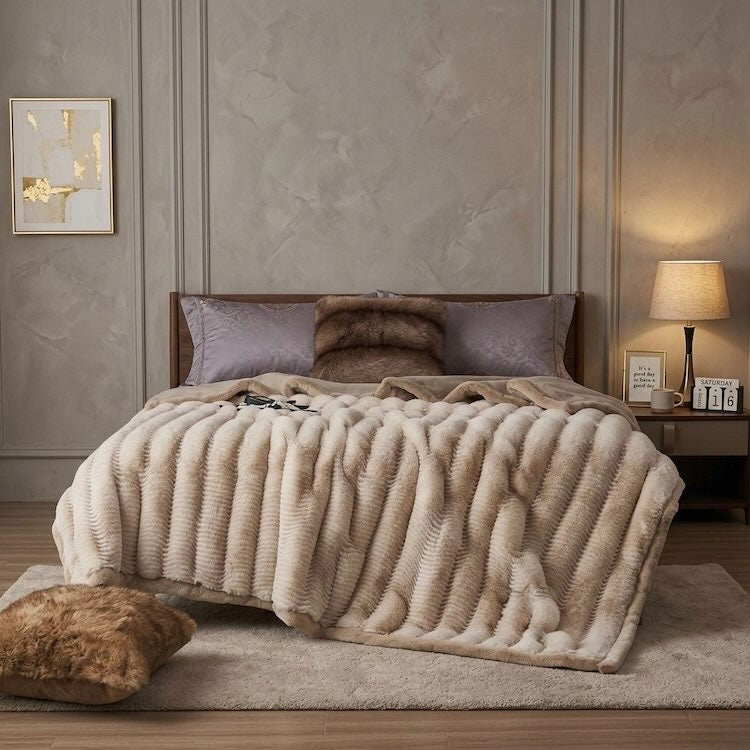 HERVE FUR BLANKET