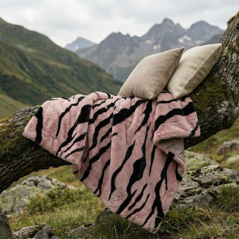 ZAIBI BLANKET