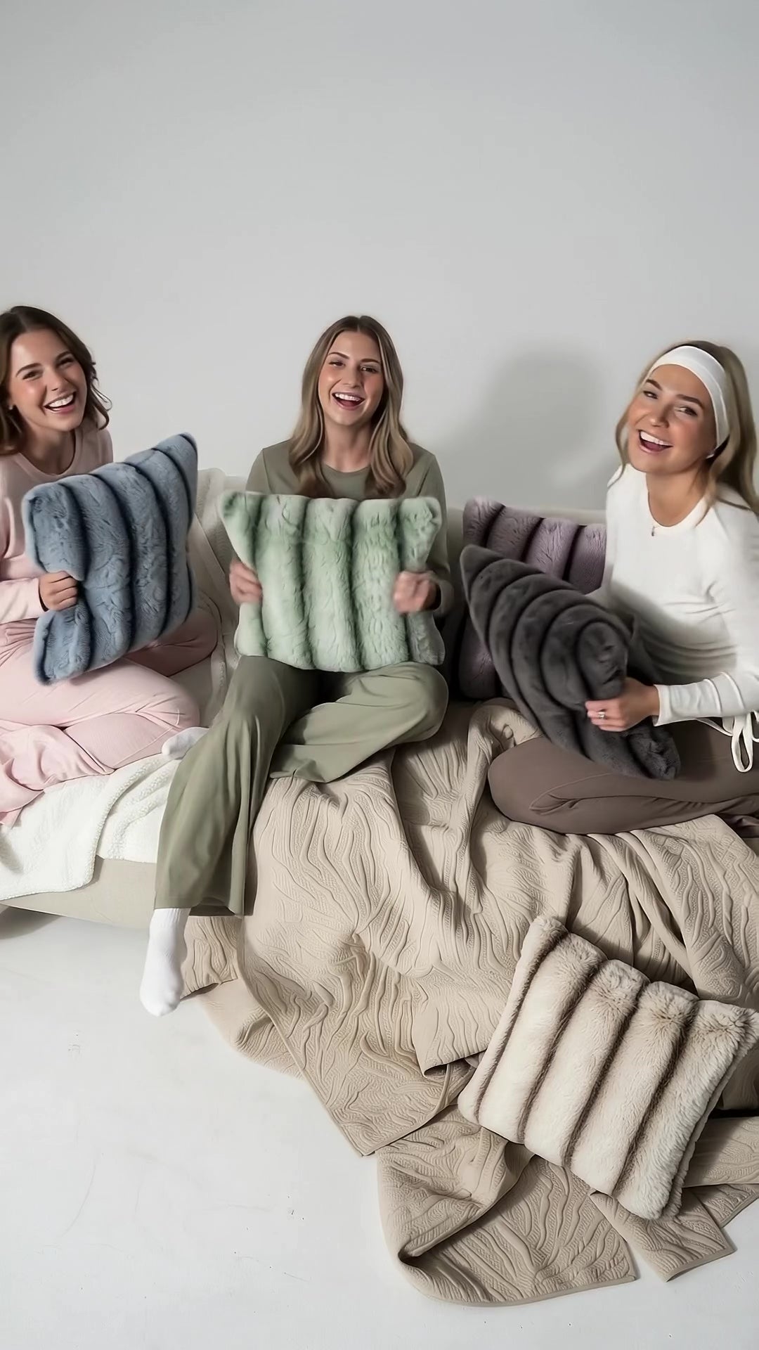 LENZA CUSHION